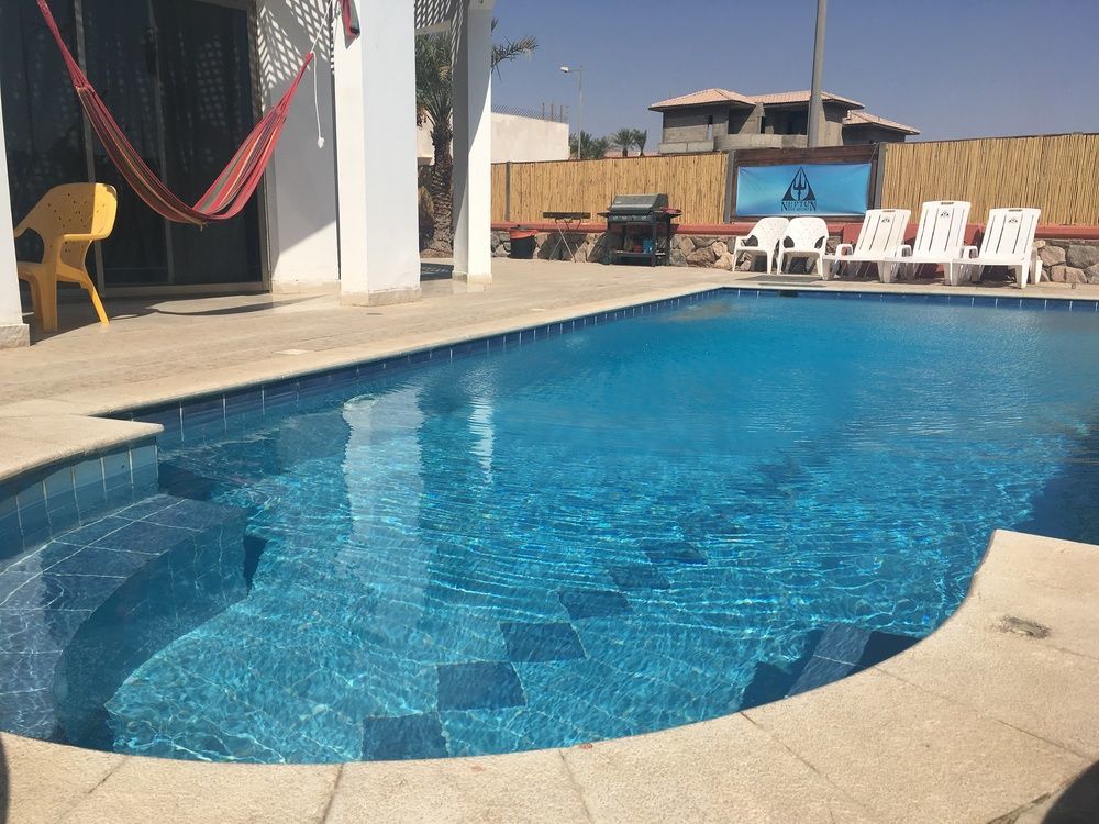 Neptun Dive Resort Eilat Exteriör bild